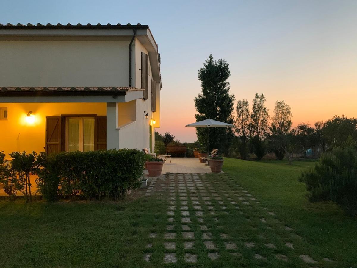 Bed And Breakfast Country Cottage Civitavecchia Buitenkant foto