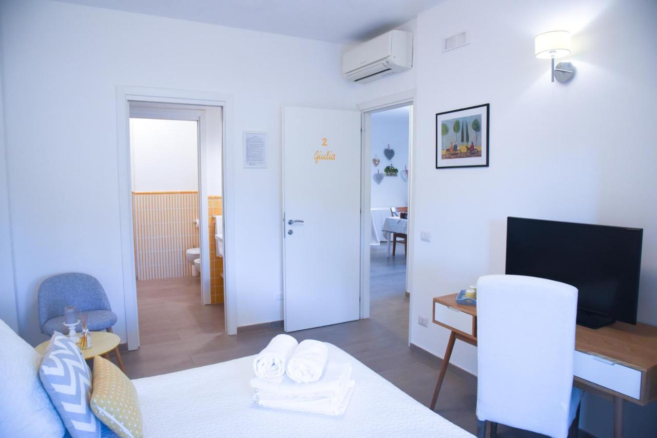 Bed And Breakfast Country Cottage Civitavecchia Buitenkant foto